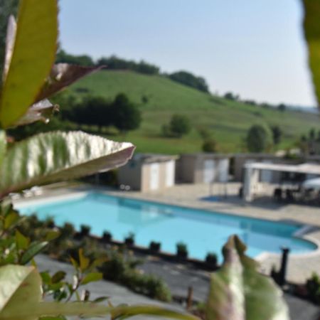 Aura Loving Home Con 4 Posti Letto, Cucina Completa, Terrazzo Ed Un Grande Parco Verde Serravalle d'Asti Dış mekan fotoğraf