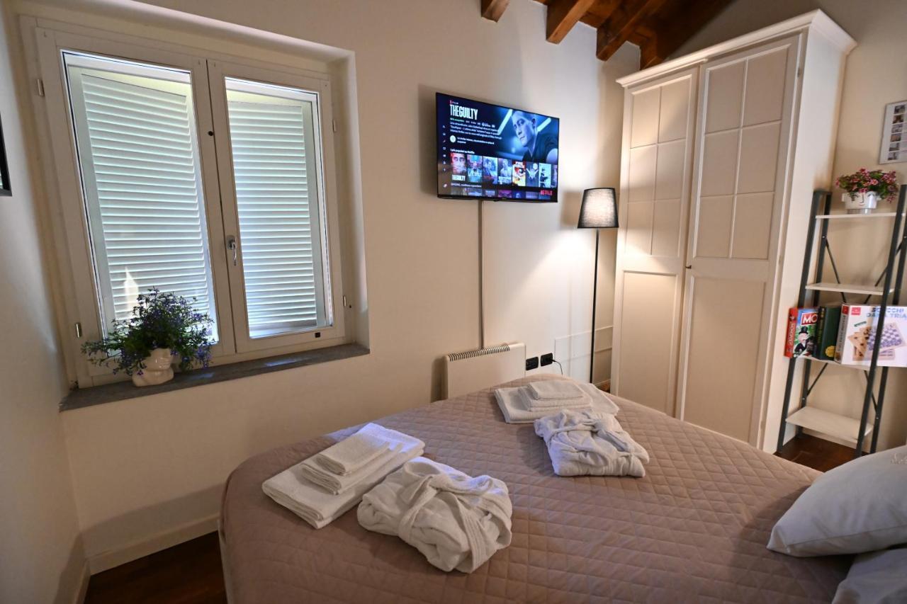 Aura Loving Home Con 4 Posti Letto, Cucina Completa, Terrazzo Ed Un Grande Parco Verde Serravalle d'Asti Dış mekan fotoğraf