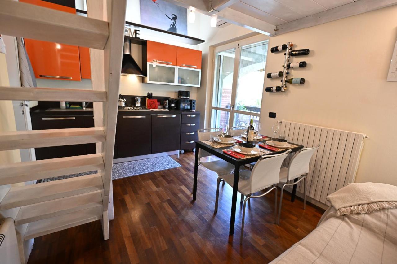 Aura Loving Home Con 4 Posti Letto, Cucina Completa, Terrazzo Ed Un Grande Parco Verde Serravalle d'Asti Dış mekan fotoğraf
